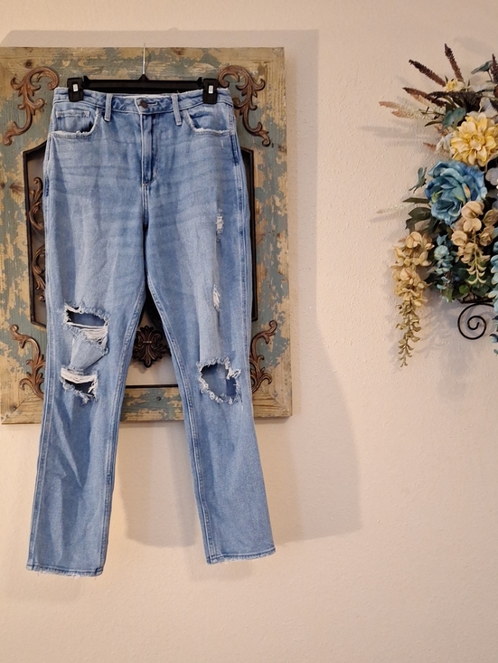 Hollister Denim - Hollister Light Blue Distressed Straight-Leg Jeans Size 27